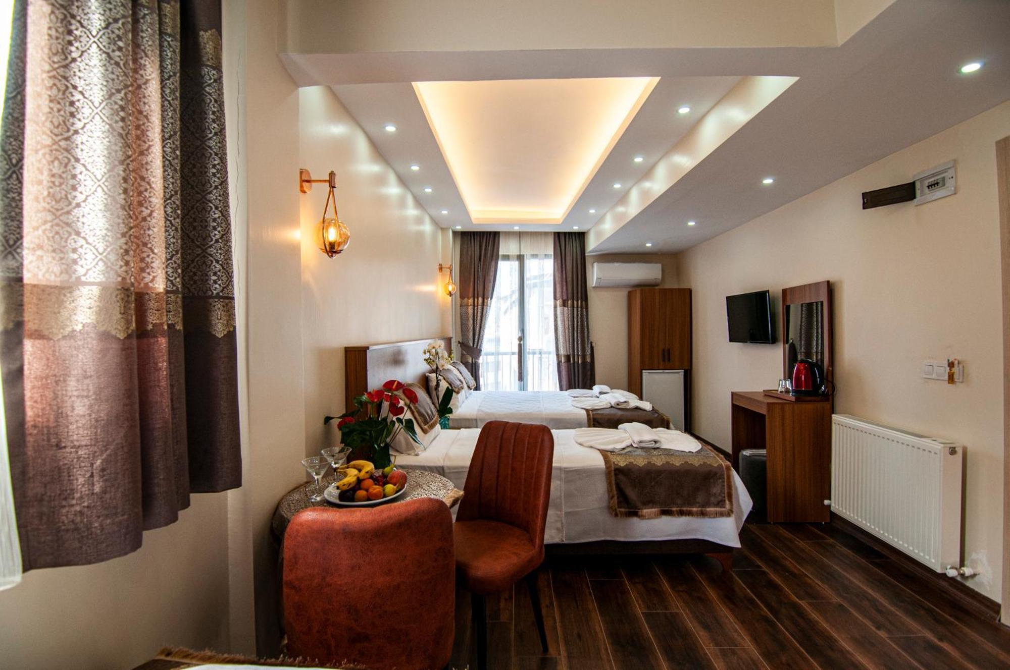 Historia Hotel Istanbul Bagian luar foto